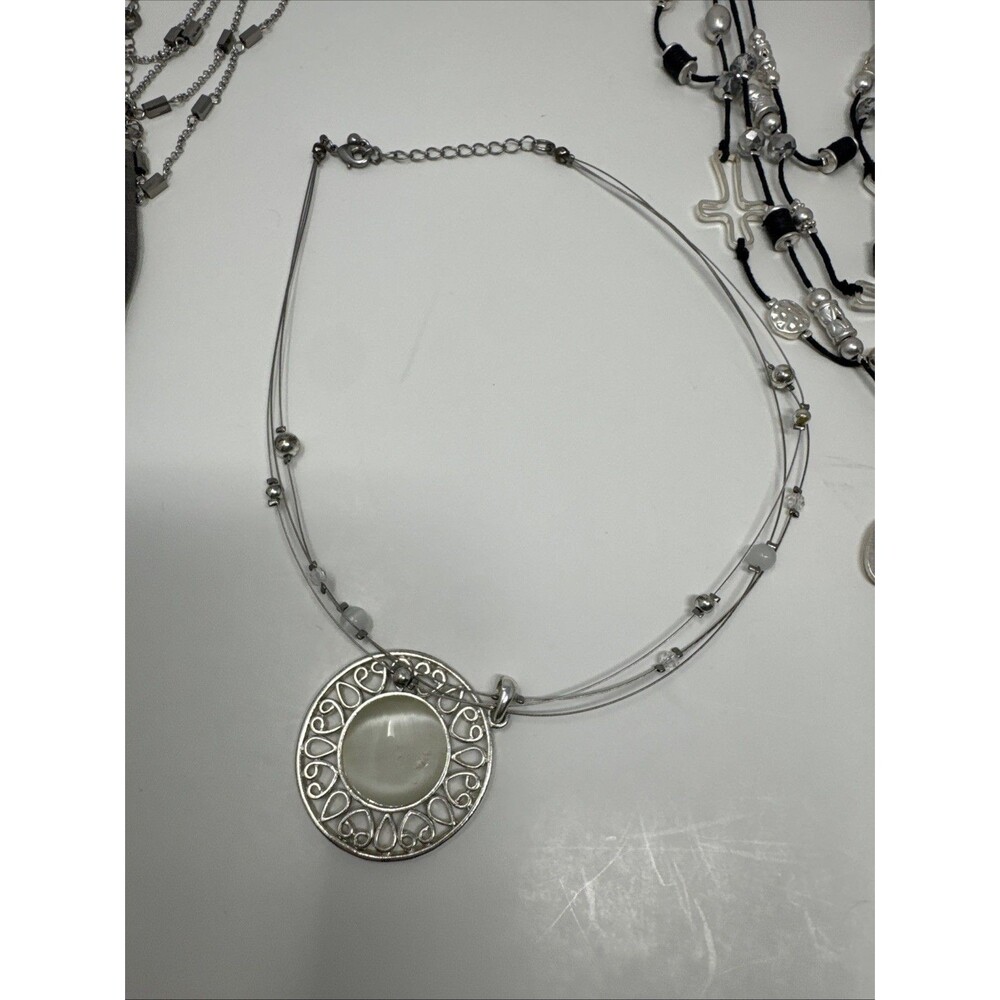 Lot Of 17 Jewelry Necklaces CATO Statement Spring Summer Costume Long Flower - Picture 9 of 16